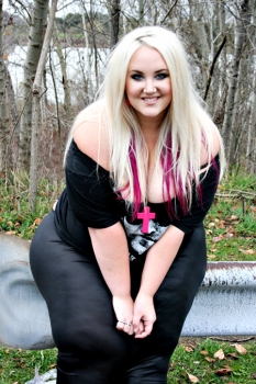 Hot and sexy young bbw girl